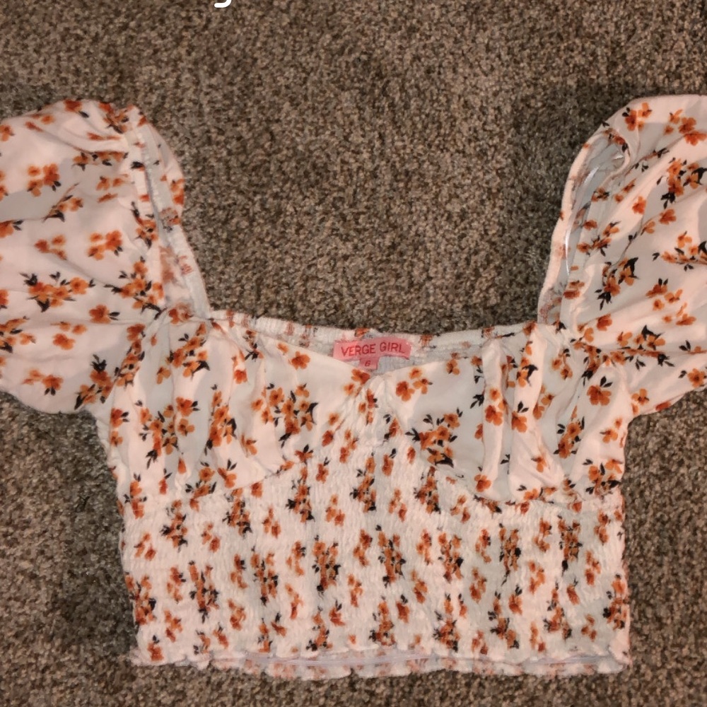 VERGE GIRL FLORAL CROP TOP